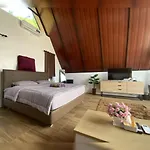 Heavenly 2 - Private Triangle