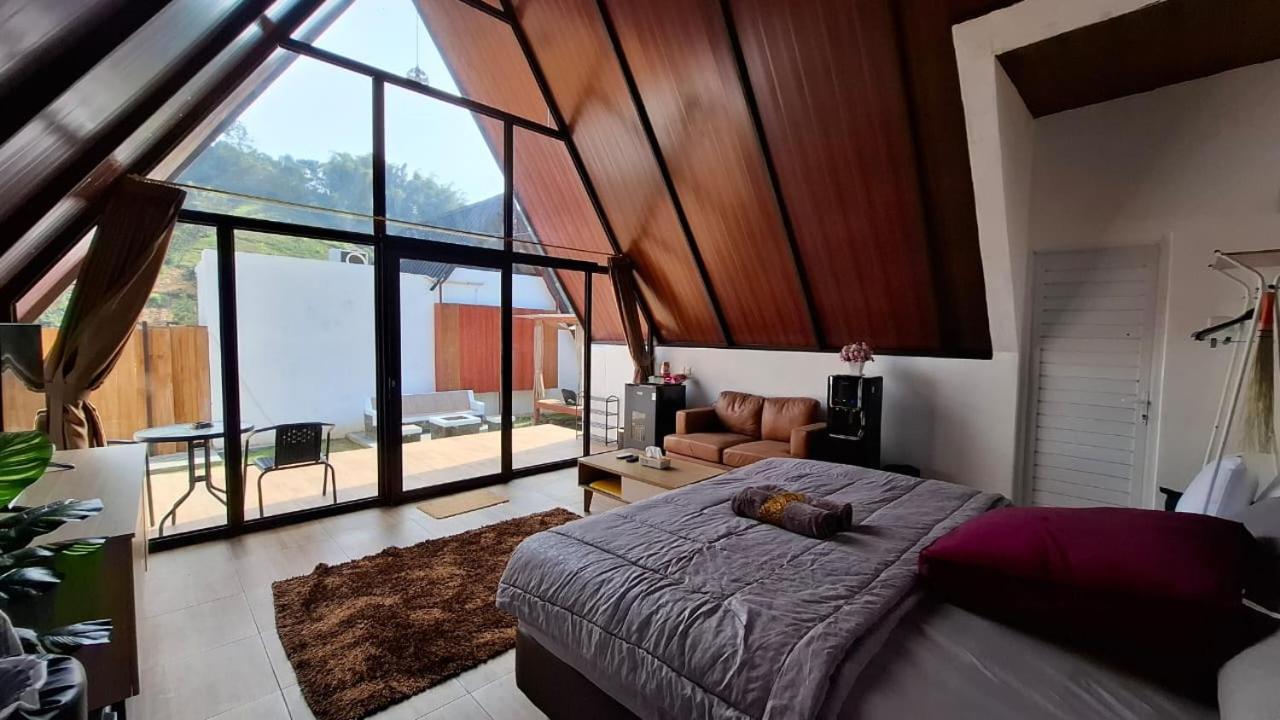 Heavenly 2 - Private Triangle Lodge *